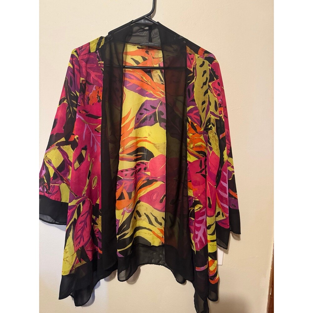 Travel Elements Floral Kimono Size XL